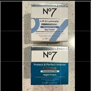 Set N 7 Lift & Luminate Day Cream SPF 30, Protect & Perfect night cream